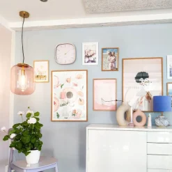 QAZQA Pendelleuchten|Wohnzimmerlampen*Art Deco Hängelampe Messing mit rosa Glas - Glückseligkeit