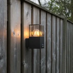 QAZQA Gartenbeleuchtung|Außenleuchten Mit Sensor*Außenwandleuchte dunkelgrau und Bewegungsmelder IP44 - Dänemark