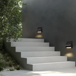 QAZQA Gartenbeleuchtung|Led-Außenleuchten*Außenwandleuchte schwarz inkl. LED IP54 mit Bewegungssensor Solar - Floody