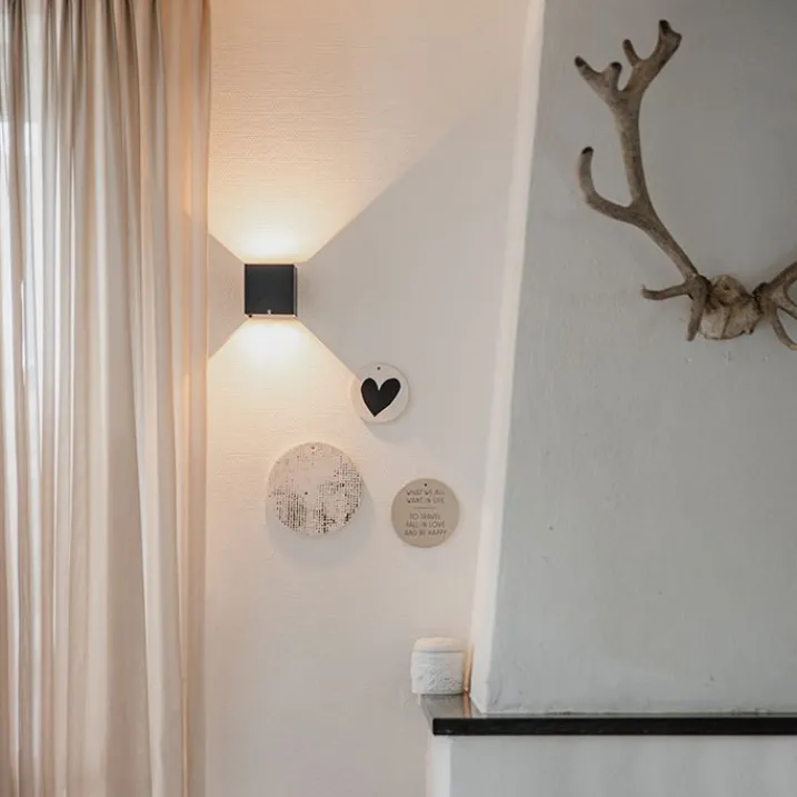 QAZQA Gartenbeleuchtung|Schlafzimmerlampen*Außenwandleuchte schwarz inkl. LED 2-flammig IP54 - Edwin