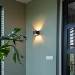 QAZQA Led-Wandleuchten|Wandleuchten*Design Wandleuchte schwarz / gold inkl. LED - Caja