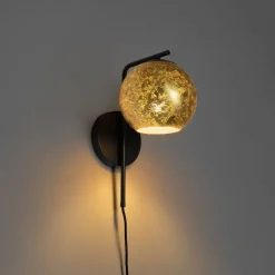 QAZQA Schlafzimmerlampen|Küchenlampen*Design-Wandleuchte schwarz mit goldenem Glas - Bert