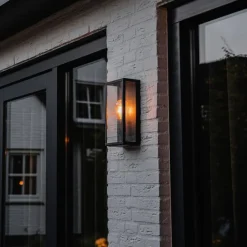 QAZQA Gartenbeleuchtung|Außenwandleuchten*Industrielle Außenwandlampe schwarz IP44 mit Glas - Rotterdam