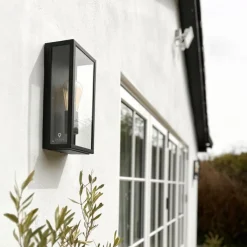 QAZQA Gartenbeleuchtung|Außenwandleuchten*Industrielle Außenwandlampe schwarz IP44 mit Glas - Rotterdam