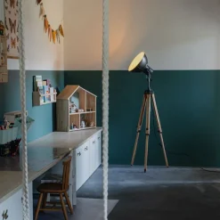 QAZQA Stehlampen|Wohnzimmerlampen*Industrielle Dreibein-Stehlampe schwarz mit Holz - Mangos