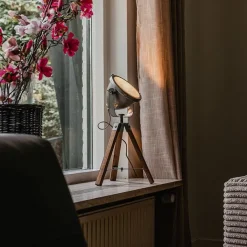 QAZQA Schlafzimmerlampen|Esszimmerlampen*Industrielle Tischlampenstativ aus Stahl mit kippbarem Holz - Emado