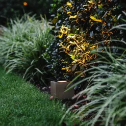 QAZQA Gartenbeleuchtung|Stehlampen Außen*Industrieller Gartenstrahler rostbraun quadratisch IP65 - Lennard