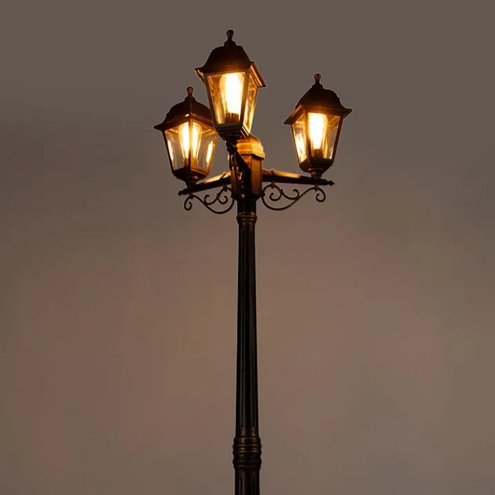 QAZQA Gartenbeleuchtung|Laternen Außen*Klassische Laterne Antikgold 3-Licht IP44 - Hauptstadt