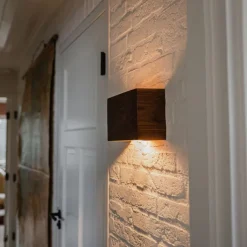 QAZQA Wandleuchten|Wohnzimmerlampen*Ländliche Wandleuchte aus Walnussholz - Otan