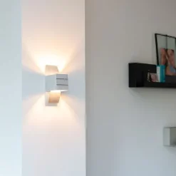 QAZQA Schlafzimmerlampen|Küchenlampen*Moderne Aluminium-Wandleuchte mit Lichteffekt - Amy