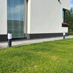 QAZQA Gartenbeleuchtung|Stehlampen Außen*Moderne Außen-Pollerleuchte Dunkelgrau mit Opal 45 cm IP44 - Malios