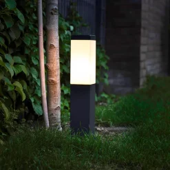 QAZQA Stehlampen Außen|Gartenbeleuchtung*Moderne Außen-Pollerleuchte Dunkelgrau mit Opal 45 cm IP44 - Malios