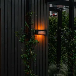 QAZQA Gartenbeleuchtung|Außenwandleuchten*Moderne Außenwandleuchte schwarz IP44 - Hurricane 1