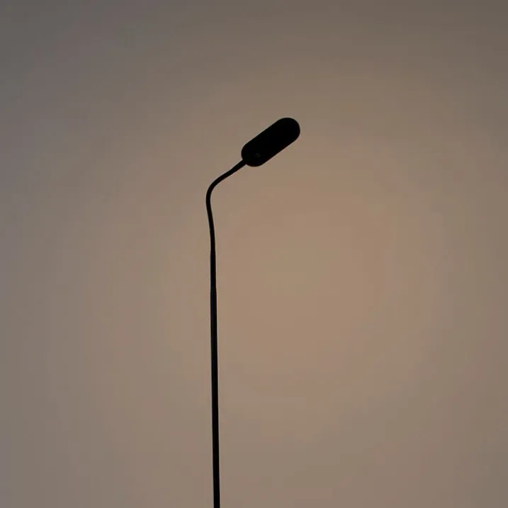 QAZQA Led-Stehlampen|Stehlampen*Moderne Stehlampe schwarz inkl. LED 4-stufig dimmbar - Botot