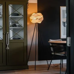 QAZQA Schlafzimmerlampen|Küchenlampen*Moderne Stehleuchte schwarz mit weißem Schirm - Cloth