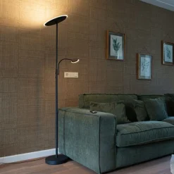 QAZQA Küchenlampen|Esszimmerlampen*Moderne Stehleuchte schwarz inkl. LED mit Fernbedienung und Lesearm - Strela