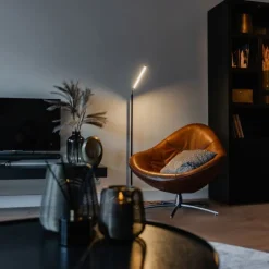 QAZQA Esszimmerlampen|Wohnzimmerlampen*Moderne Stehleuchte schwarz inkl. LED mit Touchdimmer - Berdien