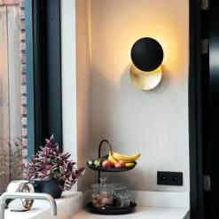 QAZQA Schlafzimmerlampen|Küchenlampen*Moderne Wandlampe schwarz mit Gold - Sunrise