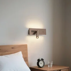 QAZQA Schlafzimmerlampen|Küchenlampen*Moderne Wandleuchte Dunkelbronze Verstellbar mit USB-C inkl. LED - Modric