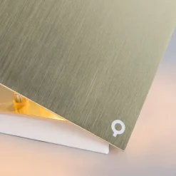 QAZQA Schlafzimmerlampen|Küchenlampen*Moderne Wandleuchte Gold mit Lichteffekt - Cube