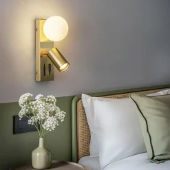 QAZQA Wandleuchten|Wohnzimmerlampen*Moderne Wandleuchte Messing 2-flammig Verstellbar mit USB-C-Anschluss - Lesly