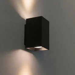 QAZQA Schlafzimmerlampen|Küchenlampen*Moderne Wandleuchte quadratisch schwarz - Sandy