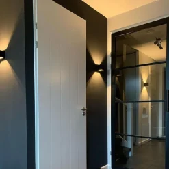 QAZQA Schlafzimmerlampen|Küchenlampen*Moderne Wandleuchte schwarz mit Lichteffekt - Transfer