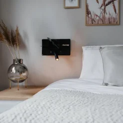 QAZQA Led-Wandleuchten|Wandleuchten*Moderne Wandleuchte schwarz inkl. LED mit USB - Thijs