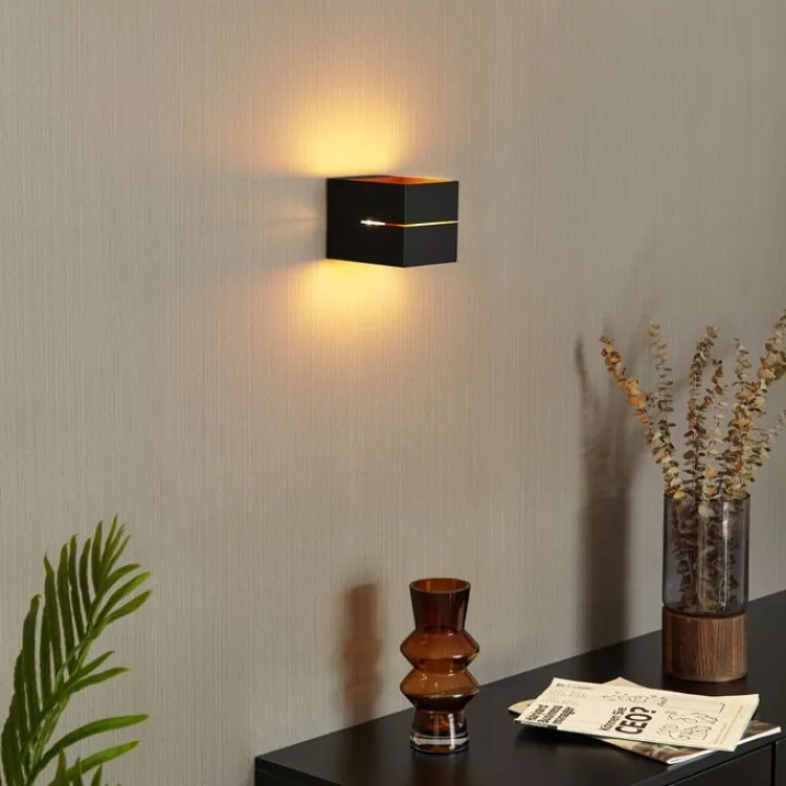 QAZQA Led-Wandleuchten|Akku Lampen*Moderne Wandleuchte schwarz mit goldener Innenseite inkl. LED und Touch-Dimmer wiederaufladbar - Joris Groove