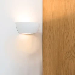 QAZQA Schlafzimmerlampen|Küchenlampen*Moderne Wandleuchte Weiß mit Lichteffekt - Hiske