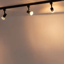 QAZQA Deckenstrahler|Aufbaustrahler*Modernes Schienensystem 3-flammig 1-Phase schwarz - Jeany