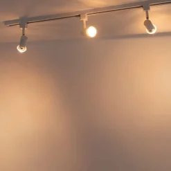 QAZQA Deckenstrahler|Aufbaustrahler*Modernes Schienensystem 3-flammig 1-Phase weiß - Jeany