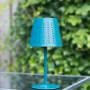 QAZQA Gartenbeleuchtung|Led-Außenleuchten*Outdoor-Tischleuchte blau inkl. LED 3-stufig dimmbar wiederaufladbar und Solar - Ferre