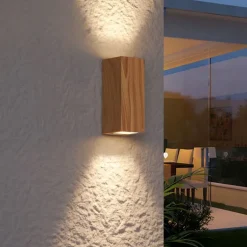 QAZQA Außenwandleuchten|Gartenbeleuchtung*Skandinavische Wandleuchte Holz 2-flammig GU10 70mm IP54 - Baleno
