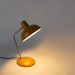 QAZQA Tischlampen|Wohnzimmerlampen*Smarte Tischleuchte Gelb mit Bronze inkl. WiFi P45 - Milou