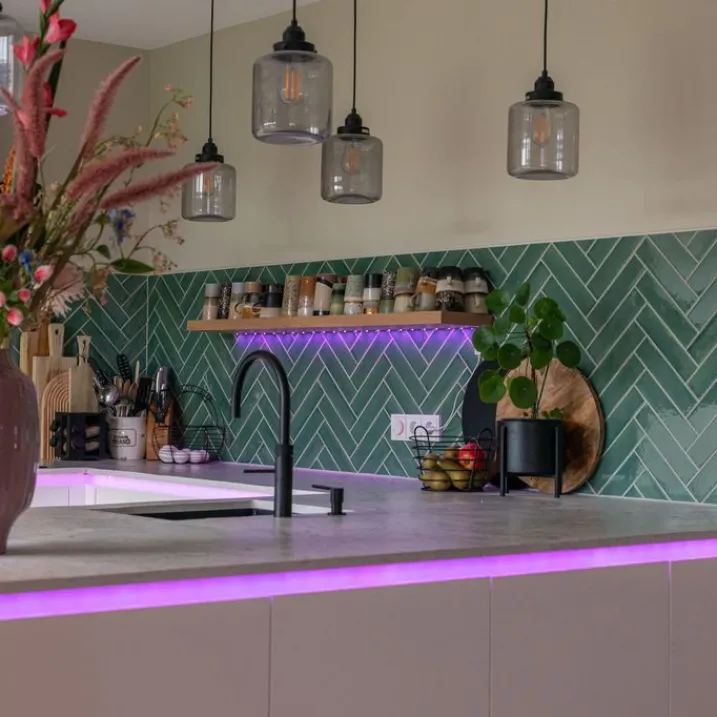 LUEDD Smarte Glühbirnen|Led Lampen*Smarter LED-Streifen RGB 2m 5W