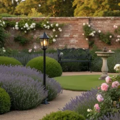 QAZQA Gartenbeleuchtung|Stehlampen Außen*Stehende Außenlaterne schwarz 120 cm IP44 - New Orleans