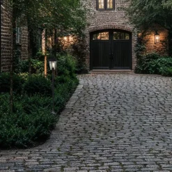 QAZQA Gartenbeleuchtung|Stehlampen Außen*Stehende Außenlaterne schwarz 120 cm IP44 - New Orleans