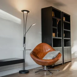 QAZQA Lampen Für Dein Homeoffice|Led-Stehlampen*Stehlampe schwarz mit Lesearm inkl. LED und USB-Anschluss - Sevilla