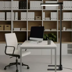 QAZQA Professional Lampen Für Dein Homeoffice|Wohnzimmerlampen*Tageslicht-Stehleuchte Schwarz Quadratisch inkl. LED und Dimmer - Guzo