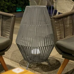 Newgarden Gartenbeleuchtung|Led-Außenleuchten*Taupe Stehleuchte inklusive dimmbarer LED, IP54, wiederaufladbar mit Fernbedienung - Conta