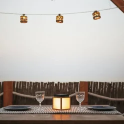 Newgarden Gartenbeleuchtung|Led-Außenleuchten*Tischleuchte aus Bambus mit Flammeneffekt inkl. LED IP44 Solar Wiederaufladbar - Vega