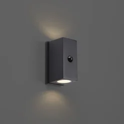 QAZQA Gartenbeleuchtung|Led-Außenleuchten*Wandleuchte schwarz 4-Stufen-Sensor magnetisch inkl. LED wiederaufladbar - Sandy